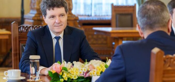 Az államfő nem kér az AUR-ból