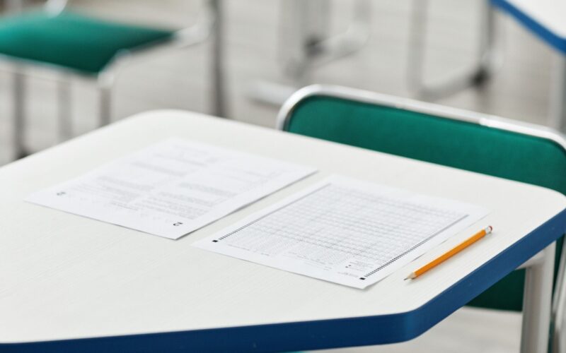 Házkutatások Arad megyében érettségi csalások kapcsán