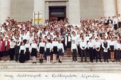 Újra együtt énekelnek a Vox Juventutis egykori tagjai Aradon