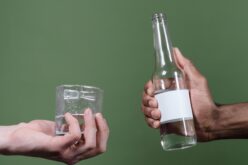 Dőlhet az adómentes alkohol