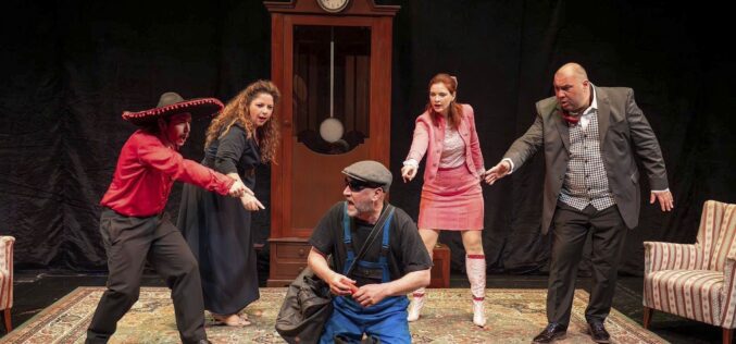 Aradi Kamaraszínház: vígjáték és musical