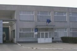 Felakasztotta magát a cellájában